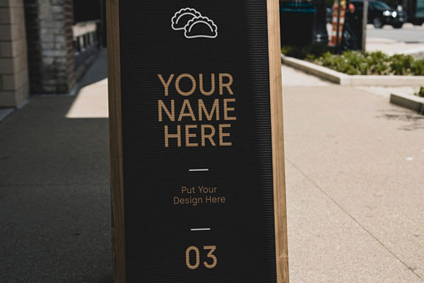 Mockup Featuring an Vertical Outdoor Stand FREE PSD