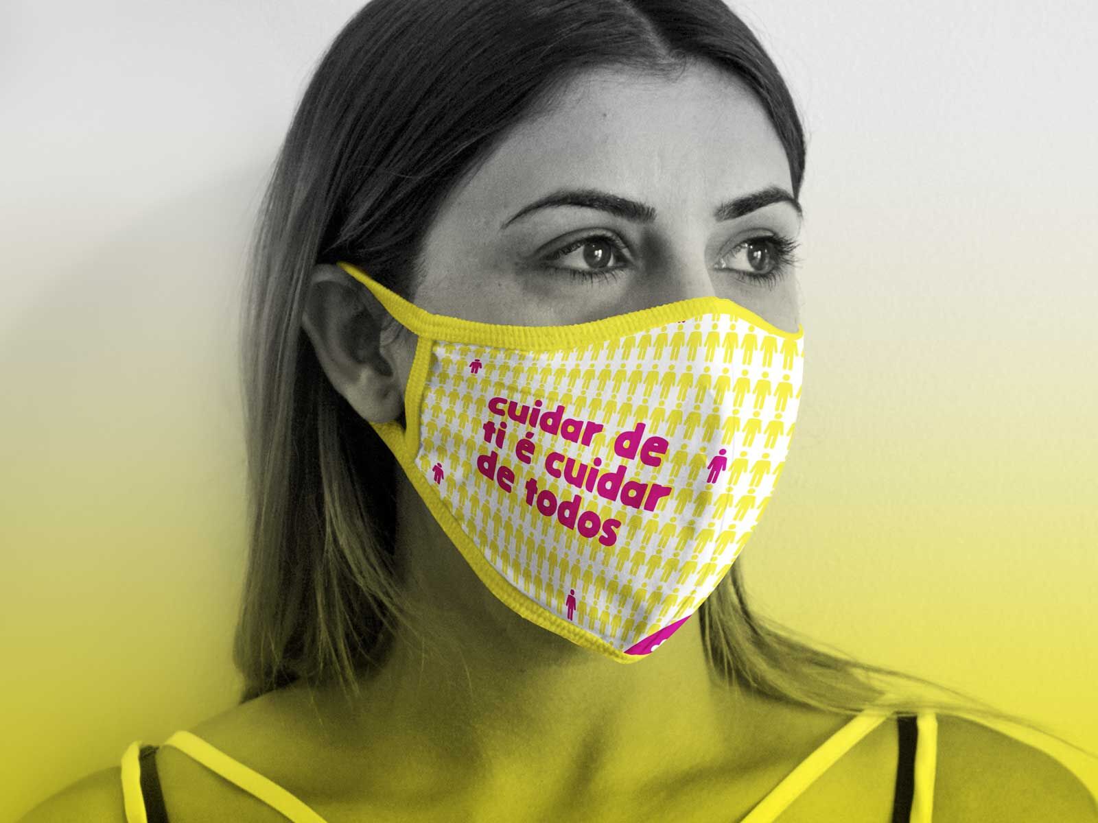 Mockup Showing Woman Wearing a Protective Corona Cloth Mask FREE PSD