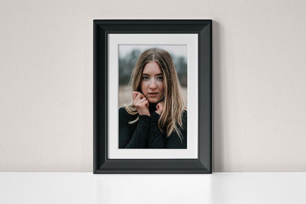 Editable Landscape/Portrait Wooden Photo Frame Mockup (FREE) - Resource Boy