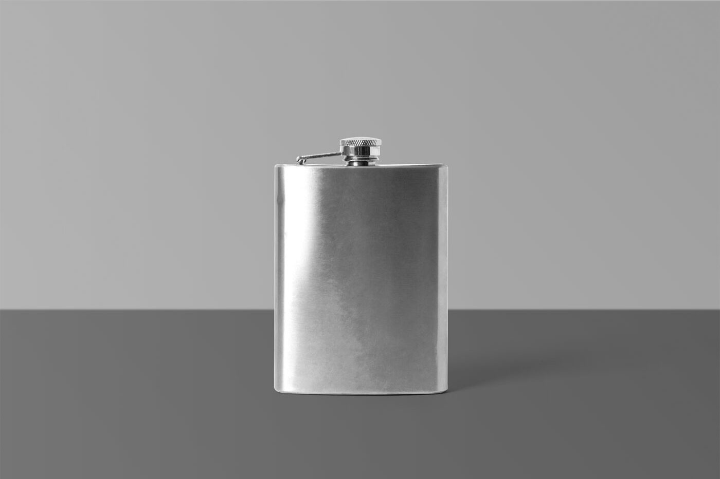 Mockup Of a Steel Flask With a minimalistic Background FREE PSD