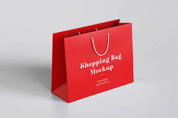 Mockup Showing a 3/4 View of a Turn Top Shopping Bag FREE PSD