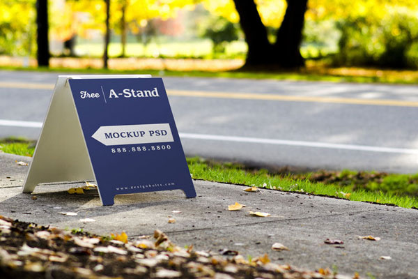 Perspective View of Roadside Stand in Outdoor Setting Mockup FREE PSD
