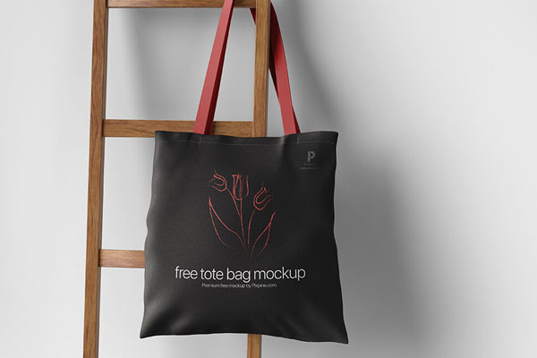 Front View of a Realistic Tote Bag Mockup FREE PSD