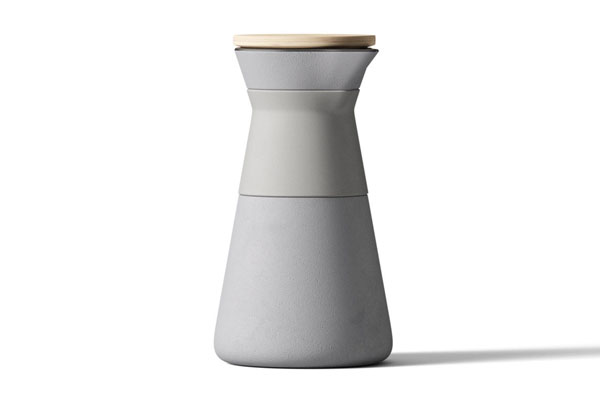 Front View Jug Mockup with Wooden Cap FREE PSD