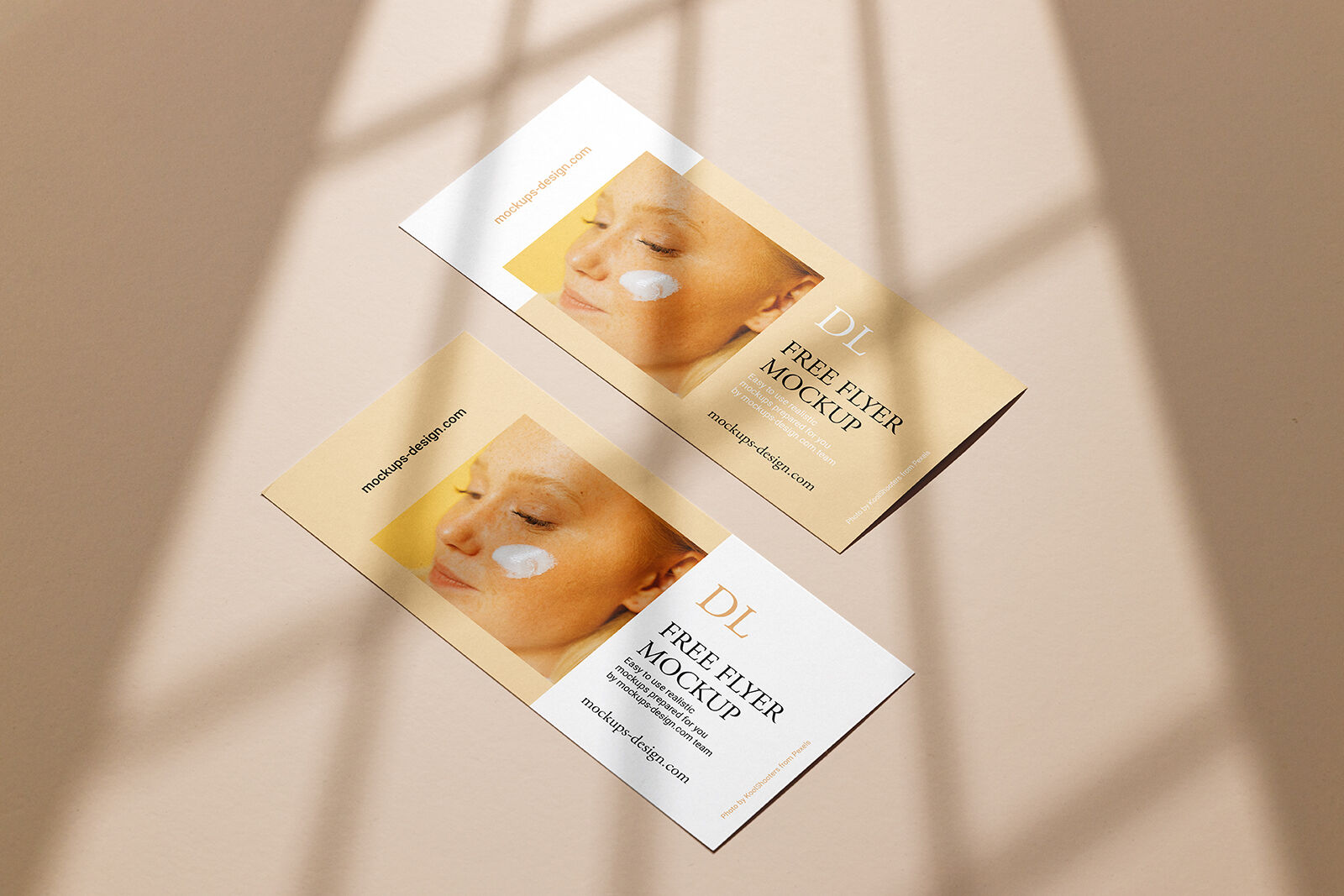 Top and Perspective of Two Horizontal DL Flyer Mockups FREE PSD
