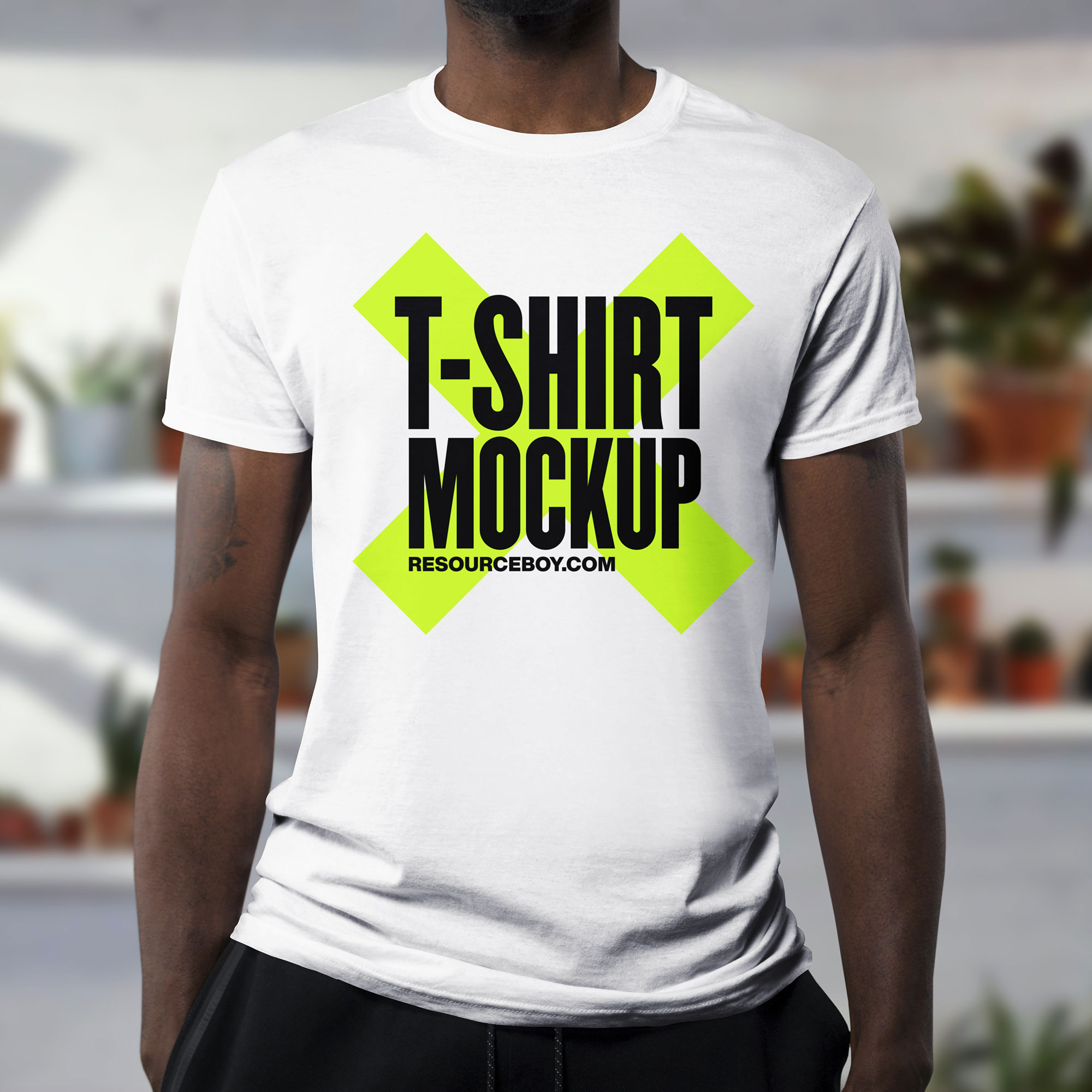 Free Men's T-Shirt Mockup (PSD)