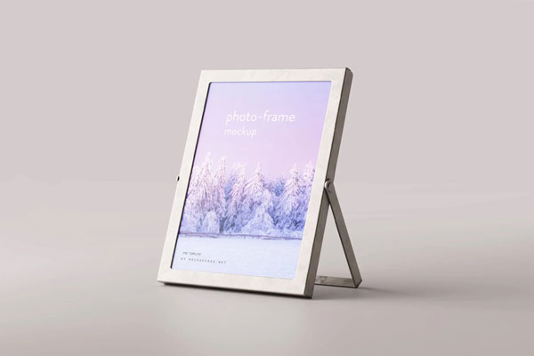 5 Metal Photo Frame Mockups in Various Views FREE PSD
