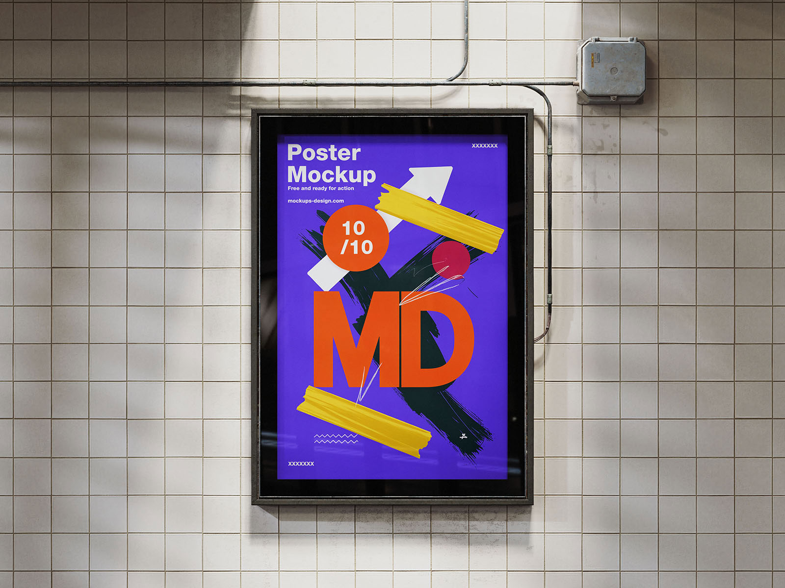 Free Framed Citylight Poster Mockup PSD Template