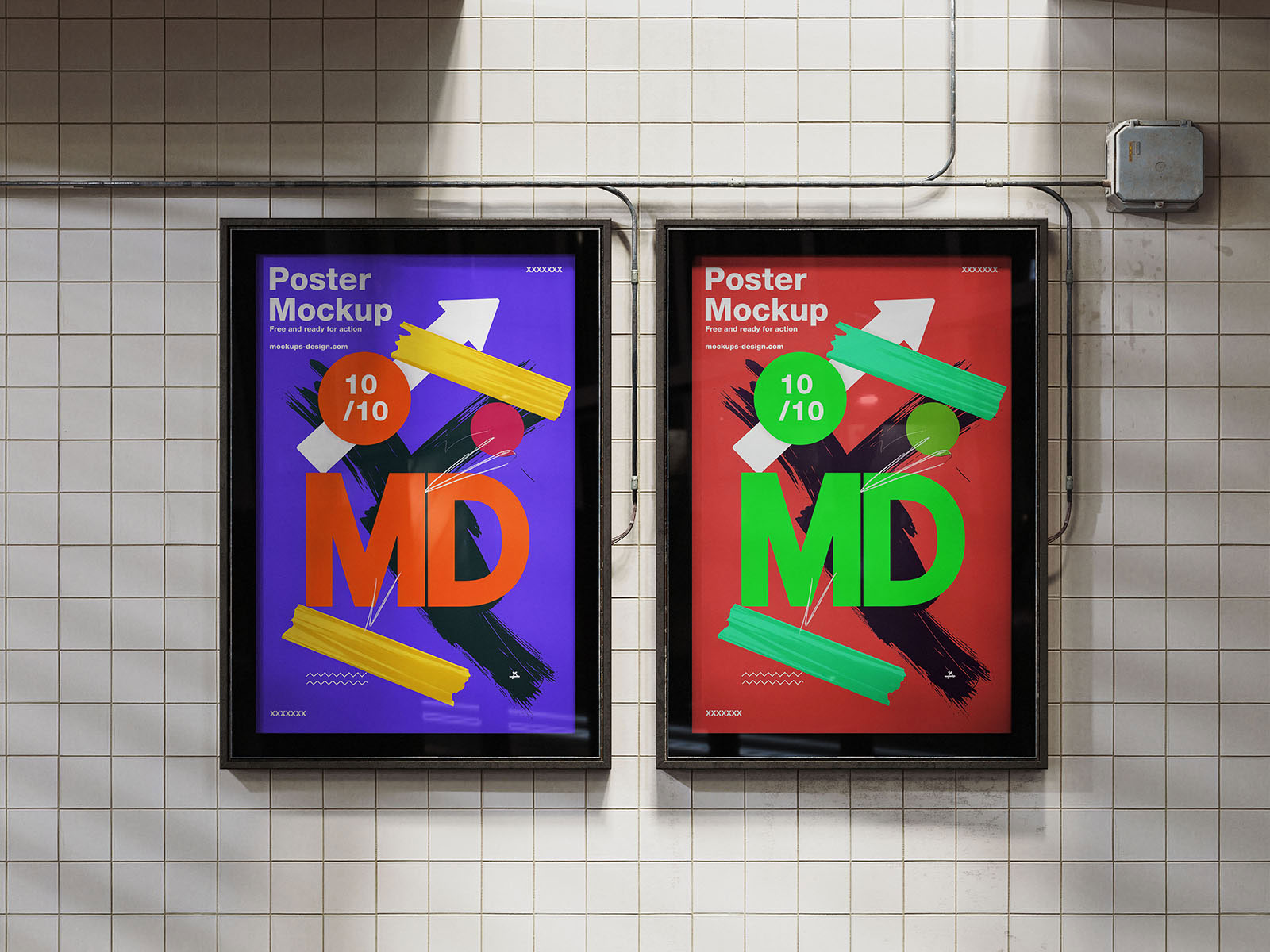 Free Framed Citylight Poster Mockup PSD Template