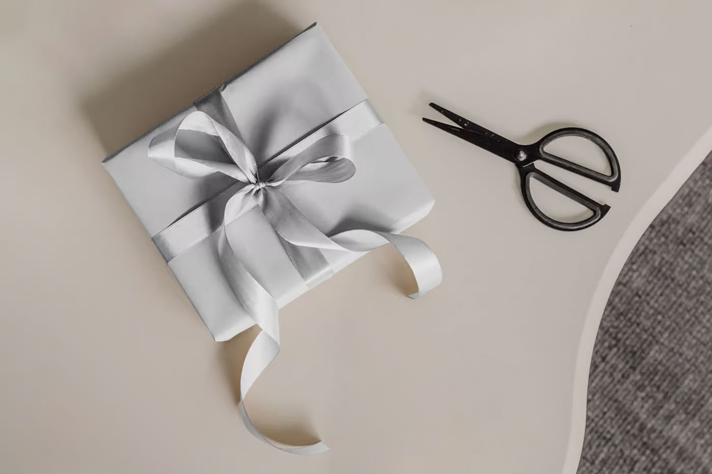 Free Christmas Gift Box Mockups PSD Template