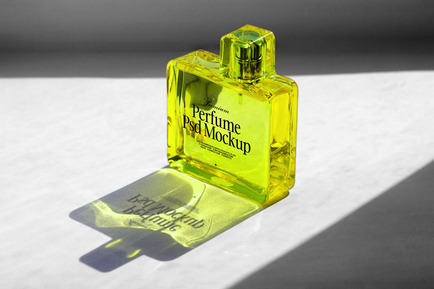 Free Glass Perfume Bottle Mockup PSD Template