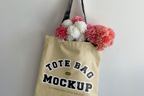 Free Hanging Tote Bag Mockup PSD Template