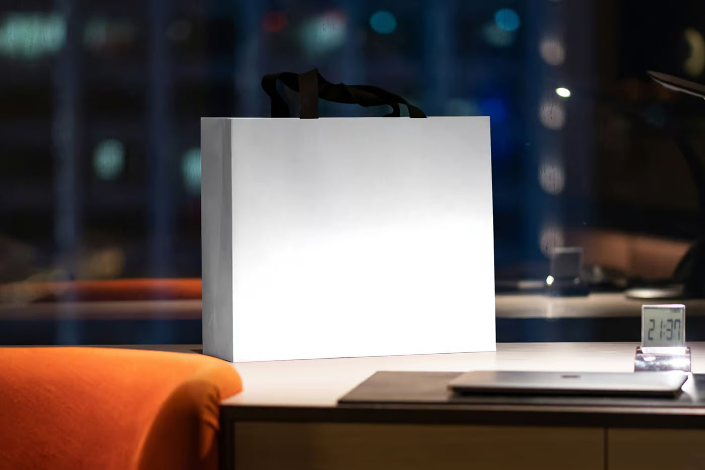 Free Paper Boutique Bag Mockup PSD Template