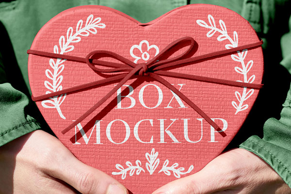 Free Valentines Heart Shaped Box Mockup PSD Template