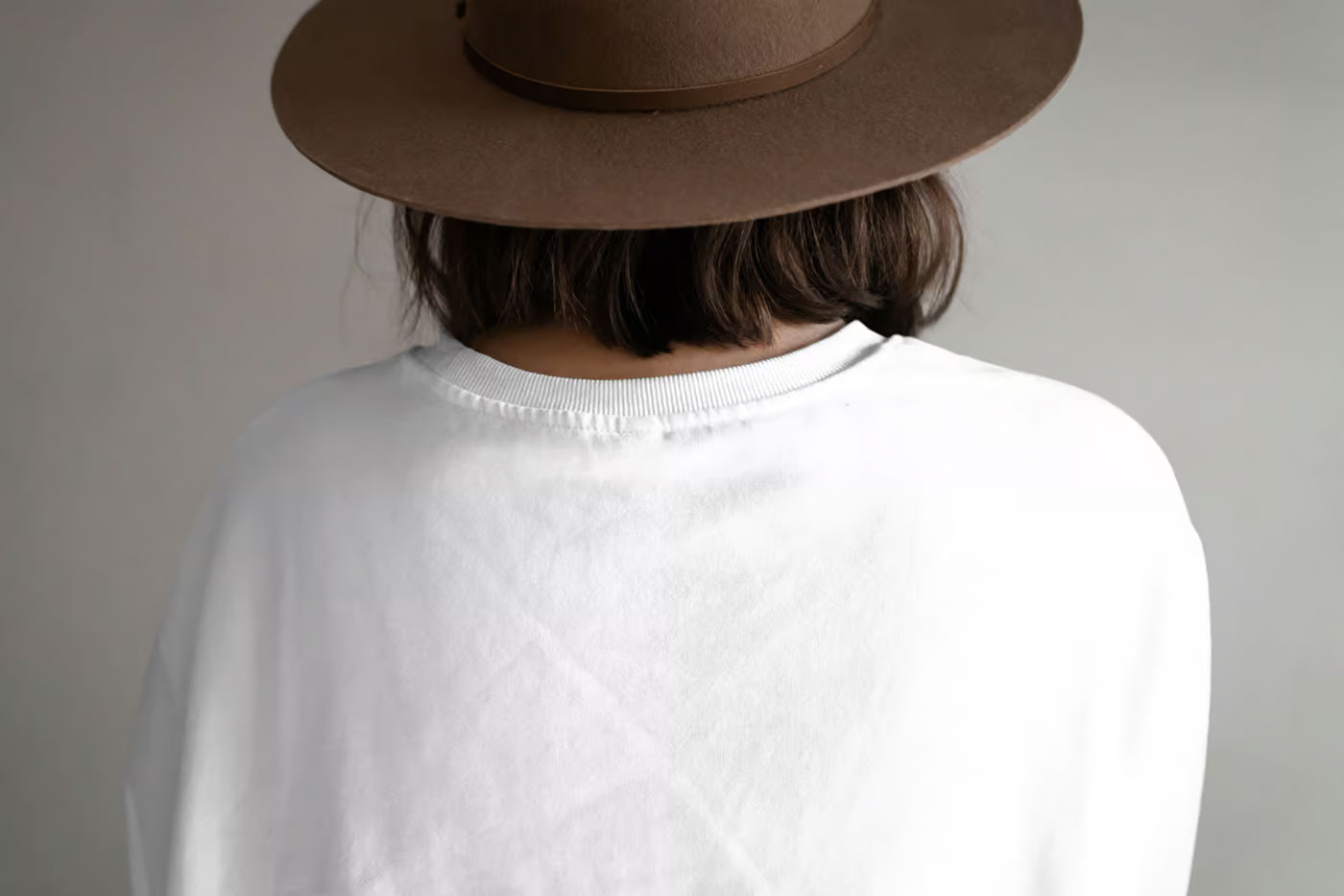 Free White Longsleeve Mockup PSD Template