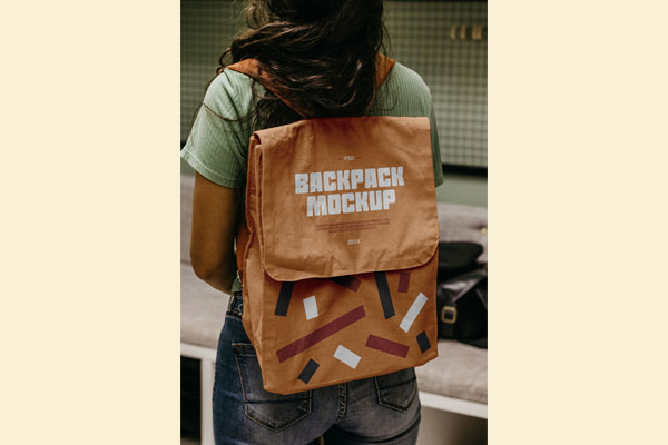 Free Canvas Backpack Mockup PSD Template