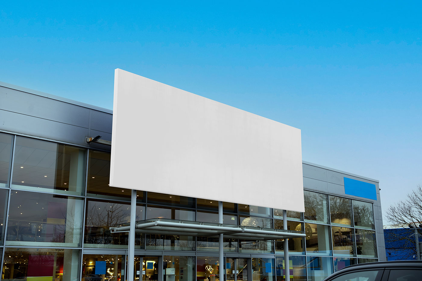 Free Huge Signage on Store Mockup PSD Template