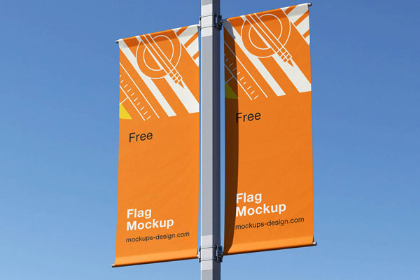 Free Street Pole Flag Mockup PSD Template