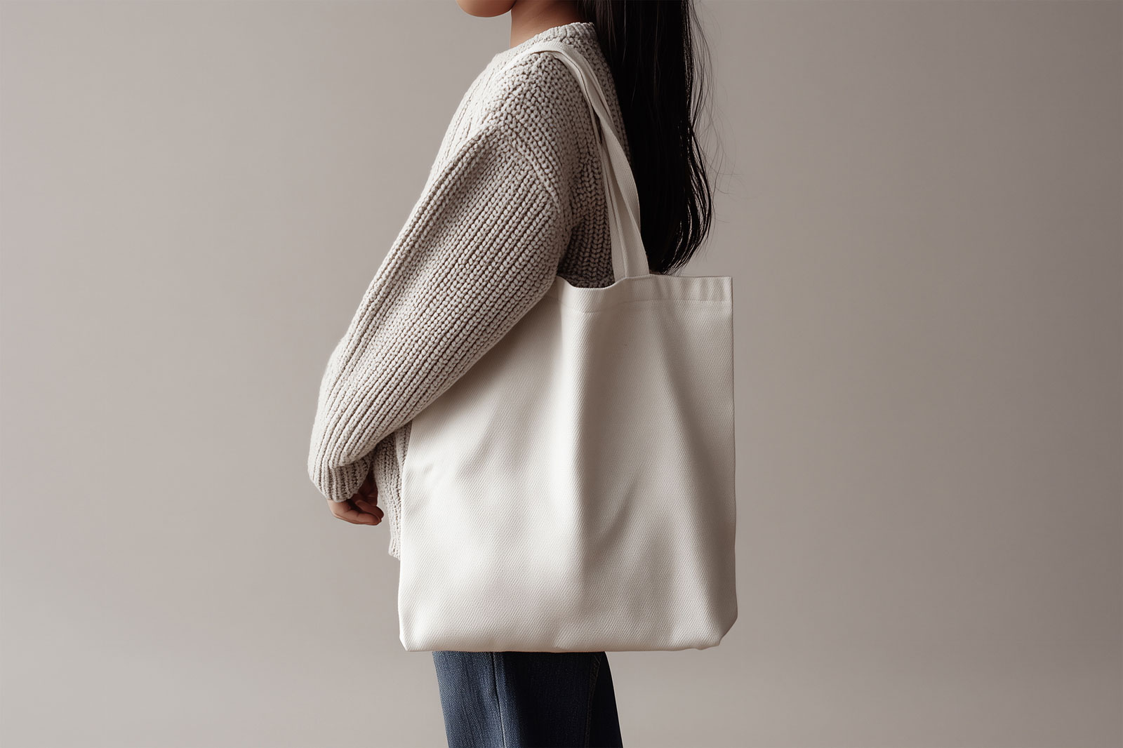 Free Tote Bag Mockup Holding by a Girl PSD Template