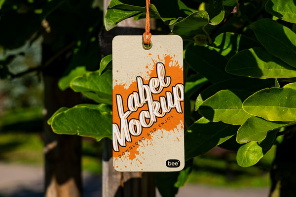 Free Label Hanging on Tree Mockup PSD Template