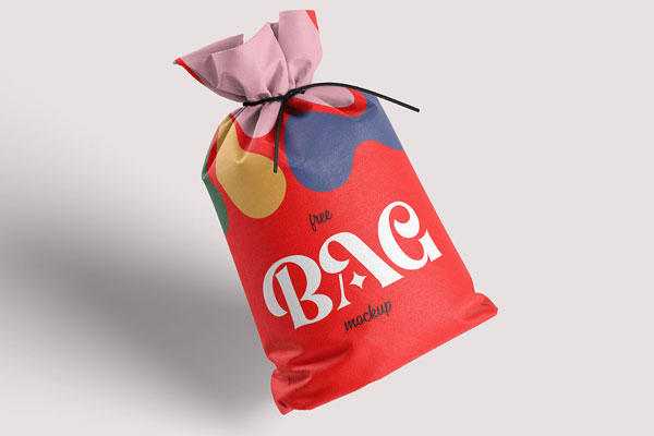 Free Small Canvas Bag Mockup PSD Template