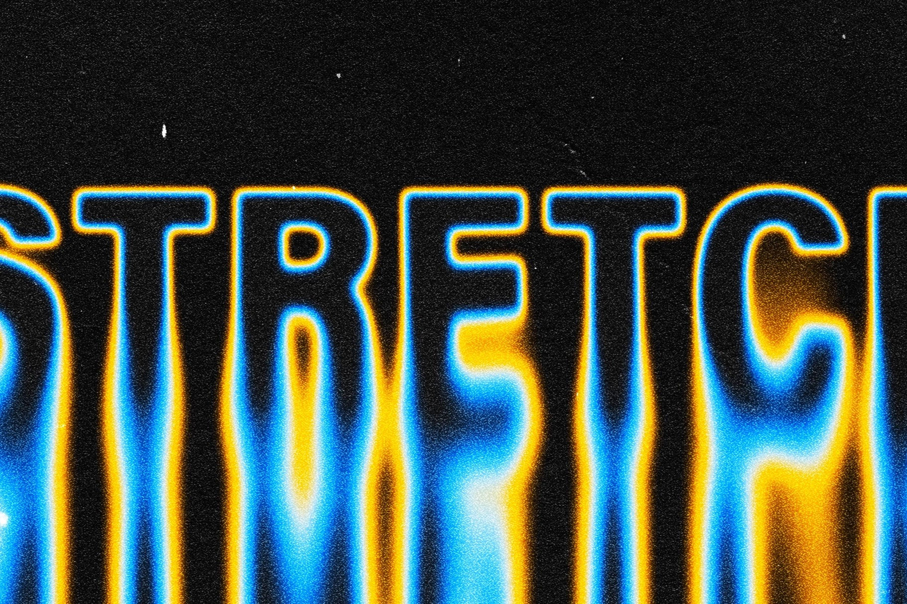 Free Stretch Melting Text Effect / Logo Mockup PSD Template