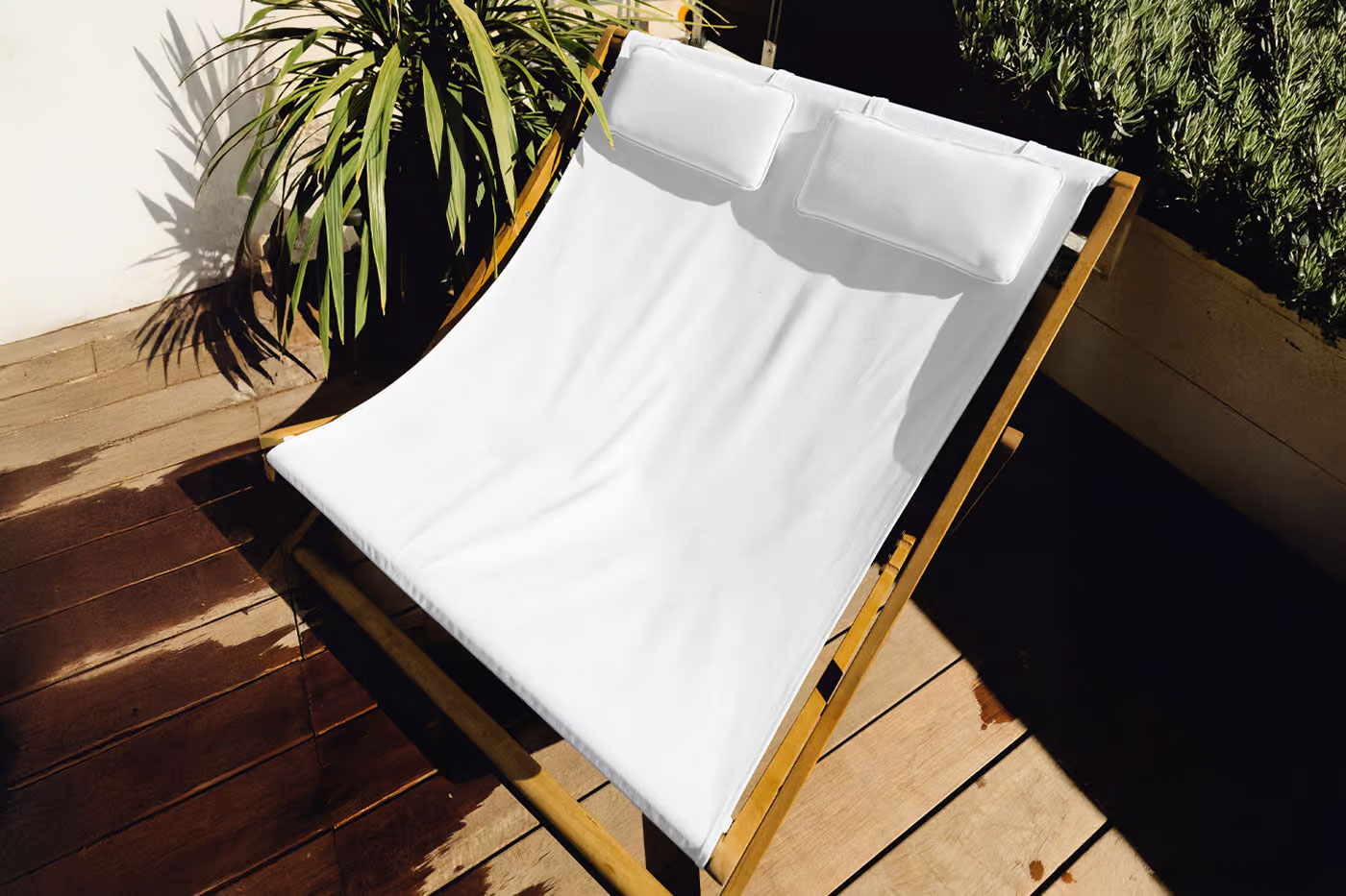 Free Sunbed on Terrace Mockup PSD Template