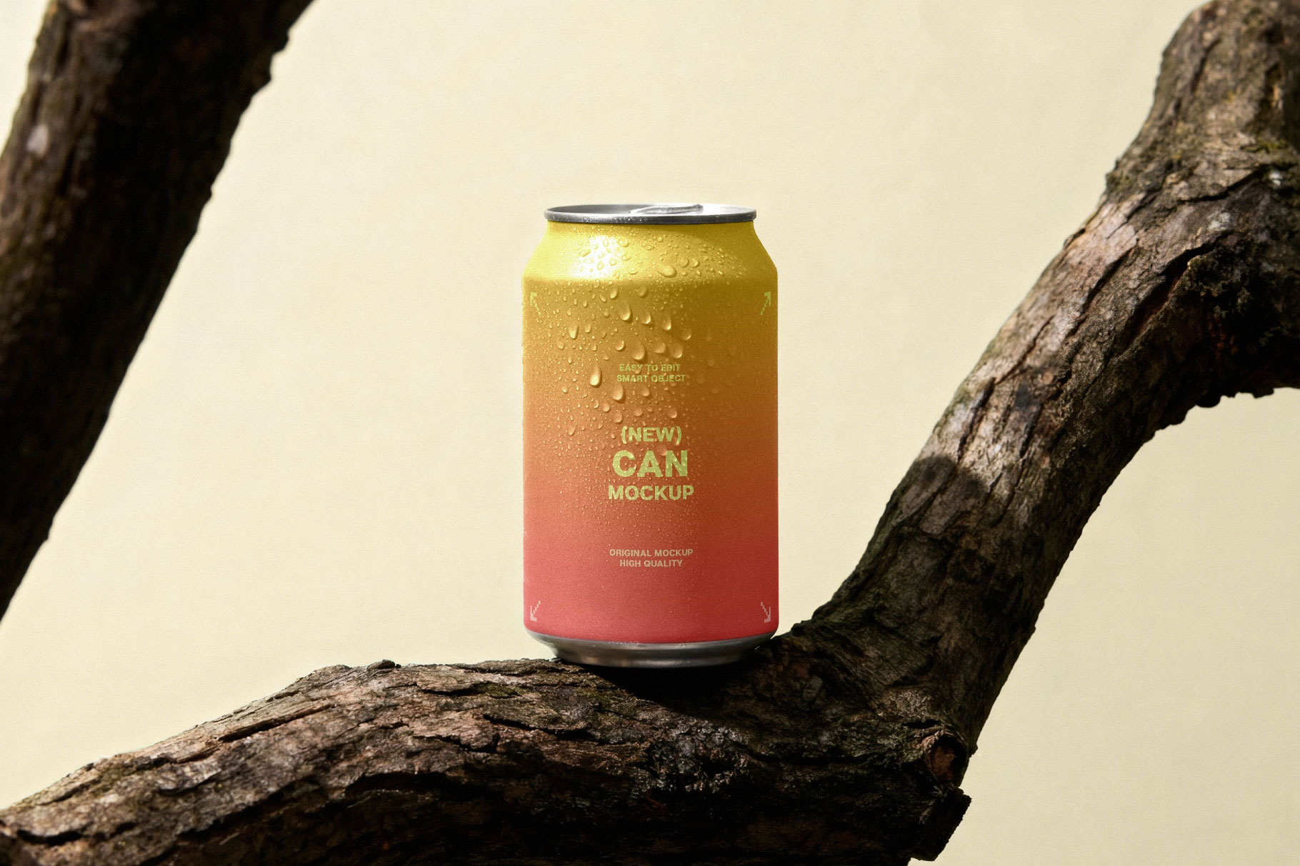 Free Aluminum Beverage Can Mockup PSD Template