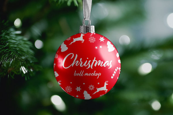 Free Green Tree Christmas Ball Mockup PSD Template