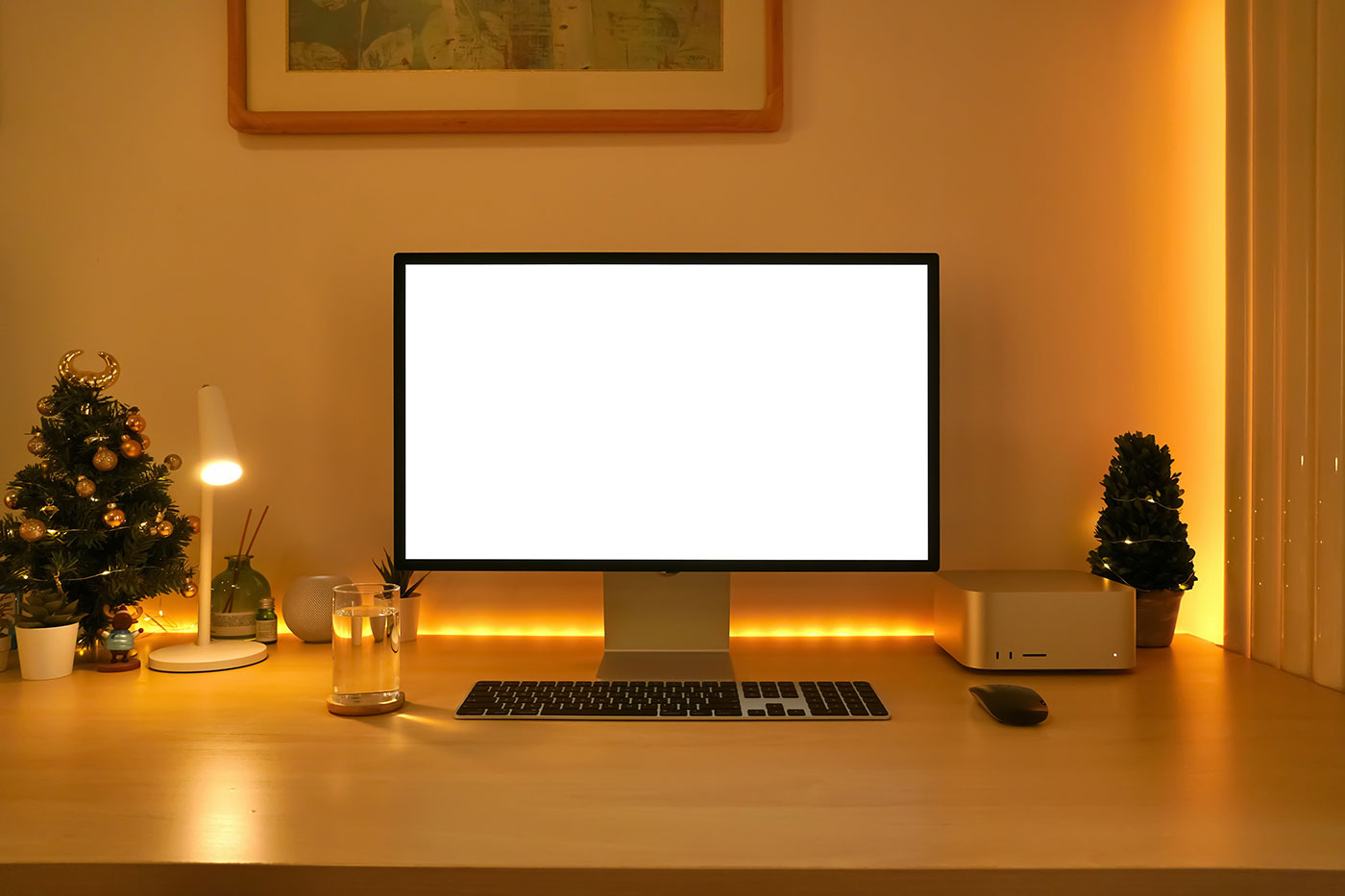 Free Home Office Desktop Screen Mockup PSD Template