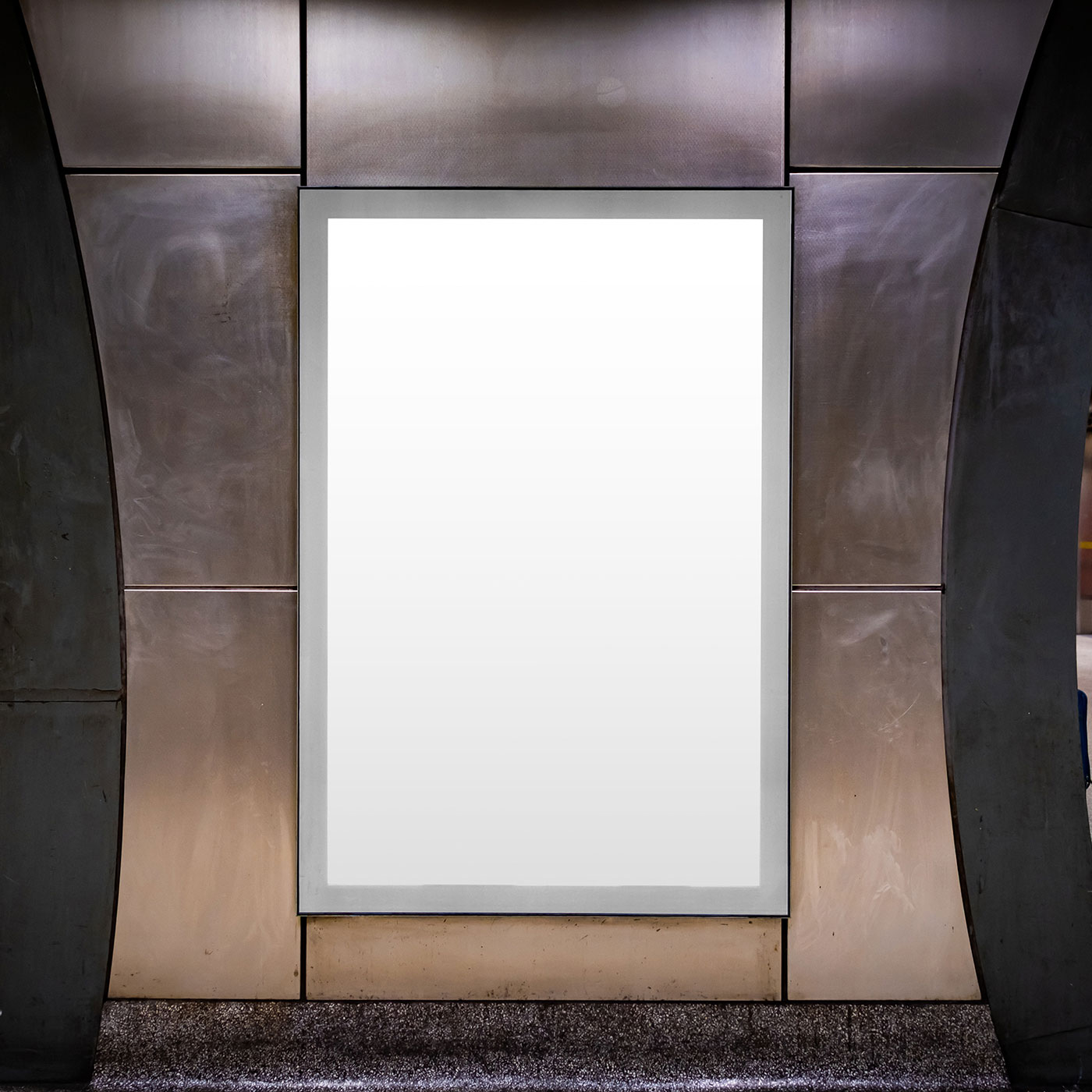 Free Metro Station Citylight Mockup PSD Template