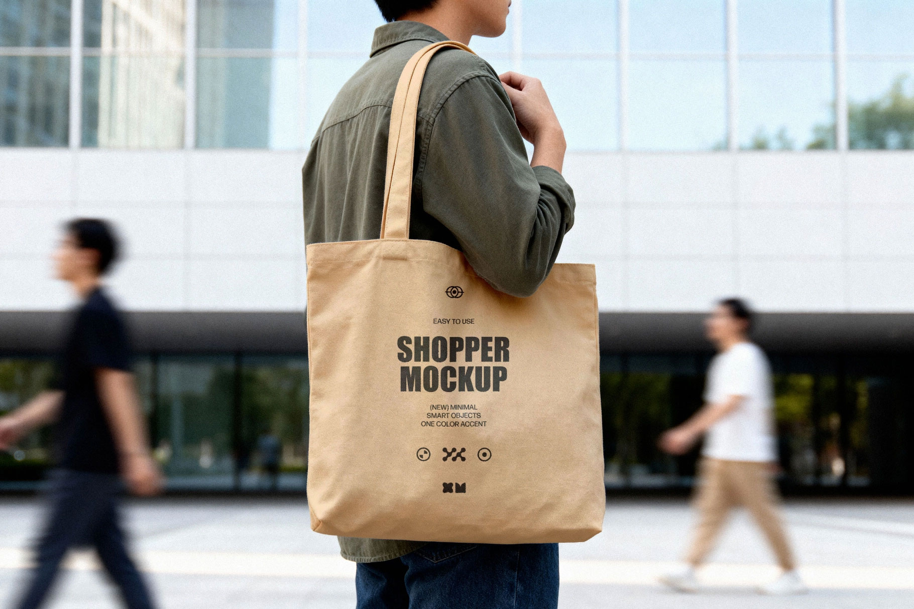 Free Outdoor Canvas Tote Bag Mockup PSD Template