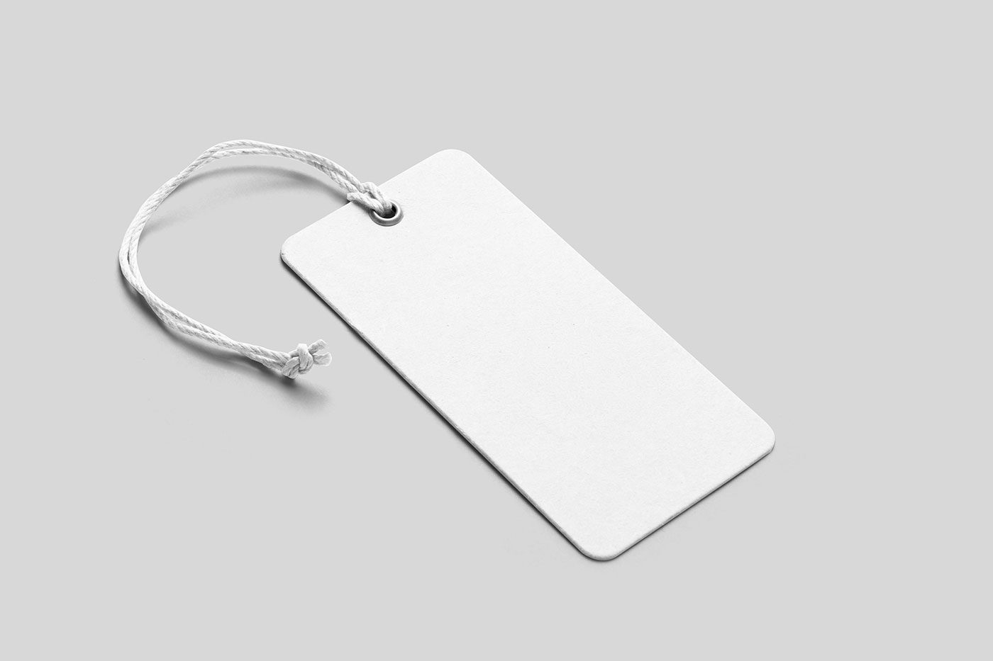 Free Perspective Fashion Label Mockup PSD Template