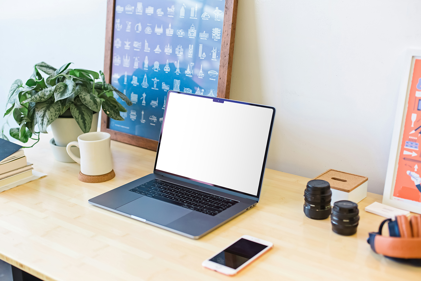 Free Laptop Macbook Screen Mockup PSD Template