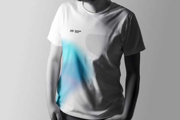 Free Man T-Shirt Mockup Studio Lighting PSD Templatea