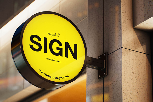 Free Night Lit Round Sign Mockup PSD Template