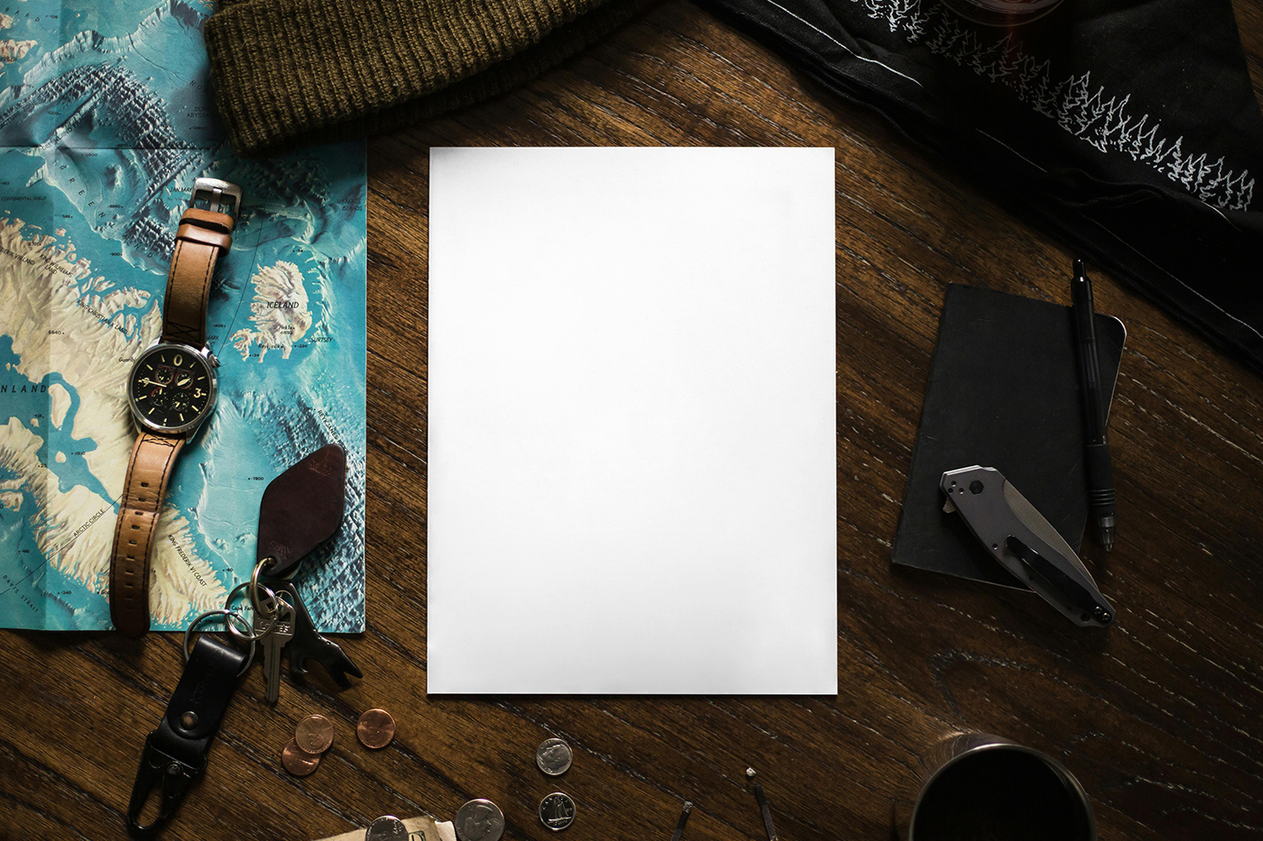 Free Paper Card on Desk Mockup PSD Template