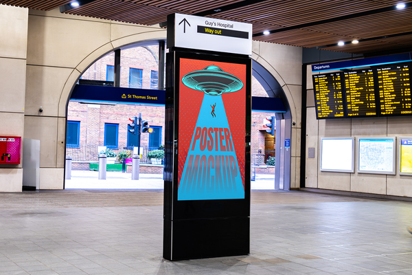 Free Citylight in London Station Mockup PSD Template