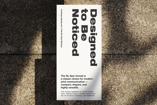 Free Compact DL Flyer Mockup PSD Template