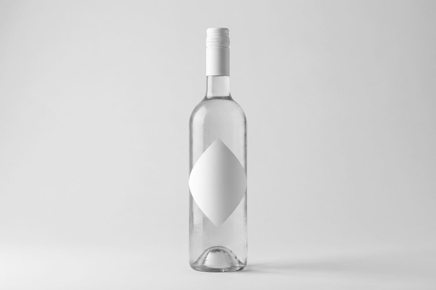 Free Diamond Label Wine Bottle Mockup PSD Template