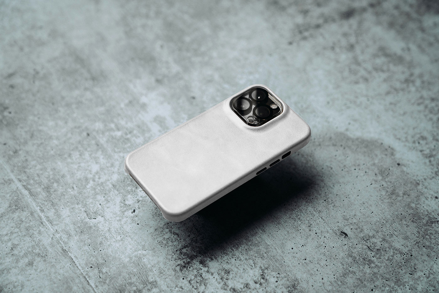 Free Leather iPhone Case Mockup PSD Template