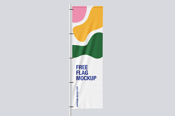 Free Rectangle Pole Flag Mockup PSD Template