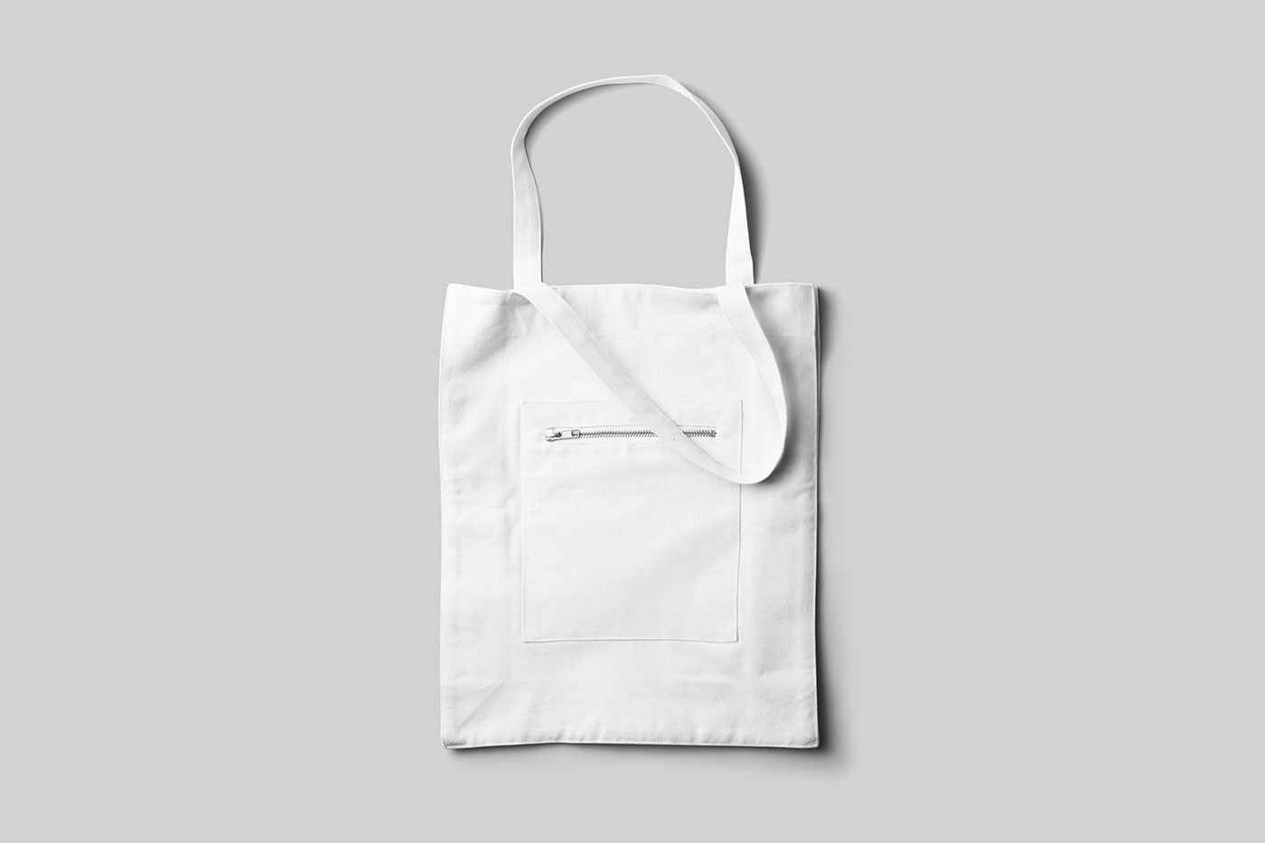 Free Tote Bag with Zip Pocket Mockup PSD Template