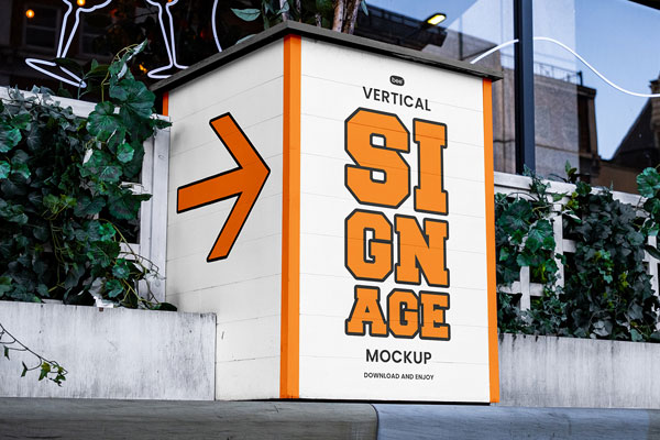 Free Wooden Cubic Sign Mockup PSD Template