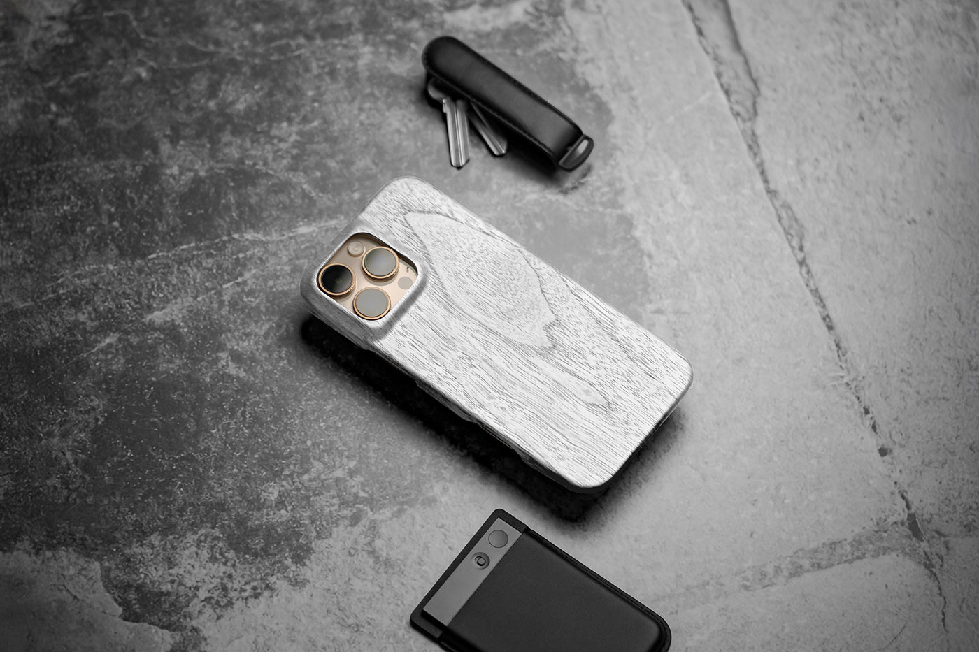 Free Wooden iPhone Case Mockup PSD Template