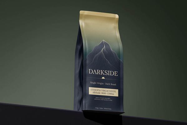 Free Fin Seal Pouch Bag Mockup PSD Template